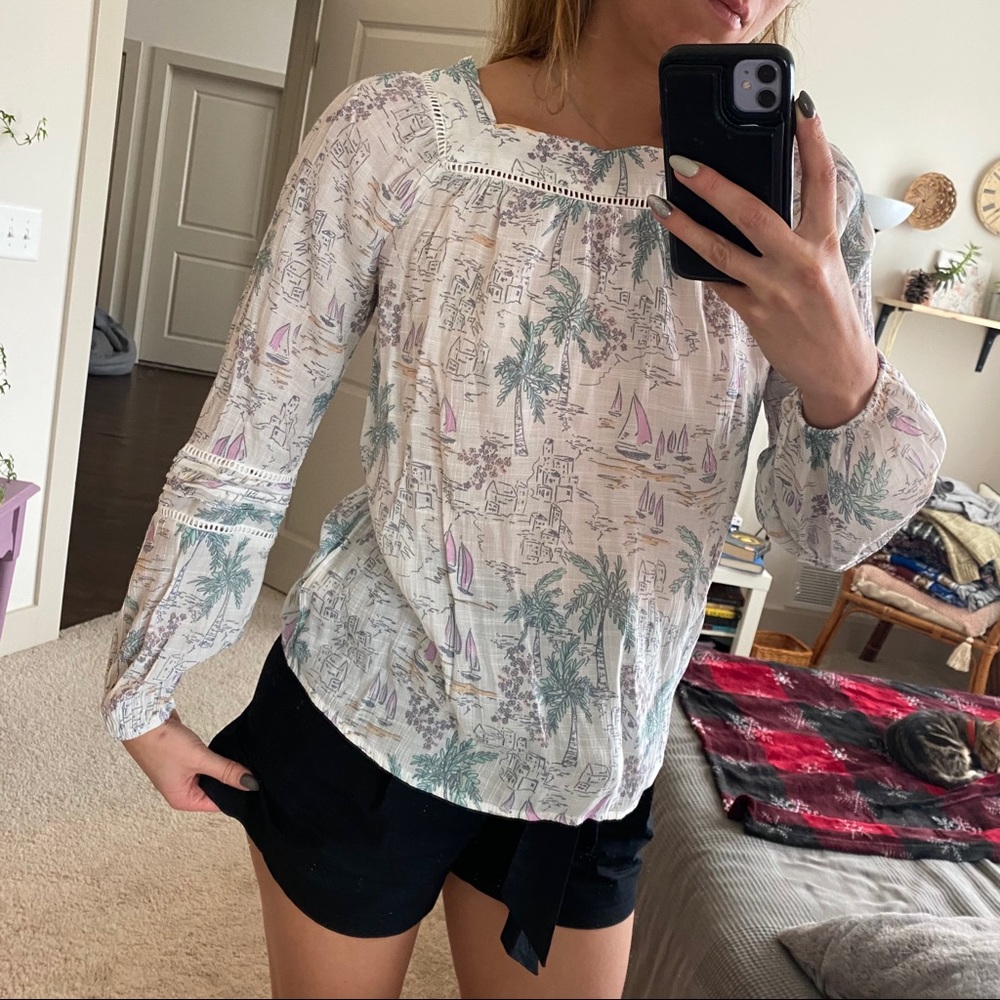 3/10$🍁Lauren Conrad Blouse